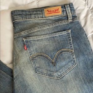 Levi’s 518 bootcut jeans